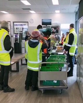 貴州面向全國誠招多類人才 免費出國、代理、工廠普工、建筑工及計算機軟件研發崗位火熱招聘